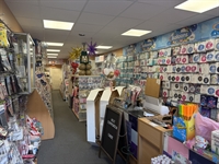 balloon gift shop - 1