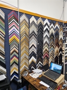 profitable picture framing studio - 1