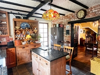 a beautiful detached property - 2