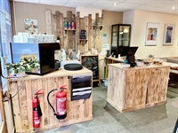 leasehold café restaurant located - 3