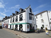quayside café with function - 1