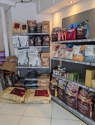 established premium pet shop - 3