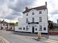 9 bedroom hotel bar - 1