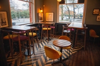 london busy refurbished pub - 3