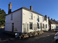 picturesque village freehouse hampshire - 1