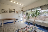 established launderette - 3