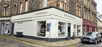 well established giftshop on - 1