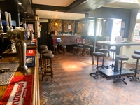 three lions farncombe pub - 2