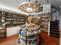 specialist off-licence located ironbridge - 3