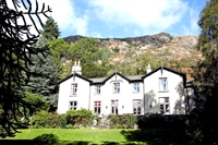 yha holly how hostel - 1