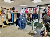 ladies fashions retail outlet - 2