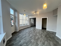 ground floor lock up - 2