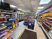 convenience store off licence - 1