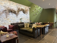 historic pub with rooms - 3