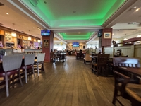 superb bar restaurant opportunity - 3