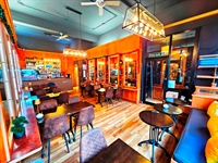 fully refurbished café for - 3