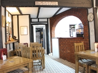 established pub restaurant woodhall - 2
