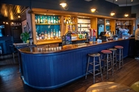 london busy refurbished pub - 2