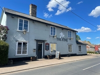 4 bedroom pub with - 1