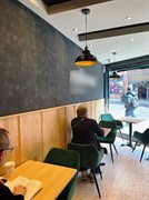 immaculate 5-star coffee shop - 1