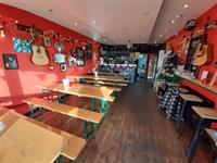 fully fitted equipped bar - 2