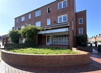 commercial property whitley bay - 1