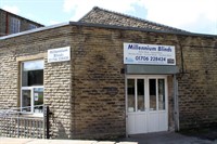 window blinds shutter specialists - 1
