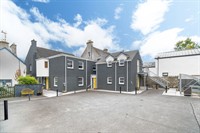 aparthotel with 8 high - 1