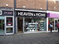 vacant retail unit ideal - 1