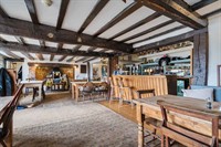 queens head blyford freehold - 2