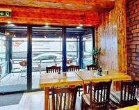 well fitted bar restaurant - 1