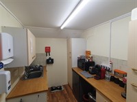 office accommodation with parking - 2