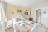 established seven-bedroom guest house - 3