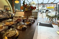 established patisserie wilmslow - 3