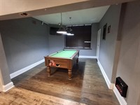 sports bar - 3