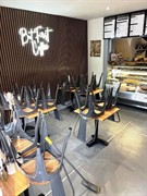 nely fitted licenced café - 3