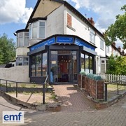 established café with flat - 1
