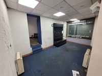 to let retail premises - 3