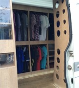 e-commerce quality clothing business - 2