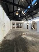 large retail space available - 3