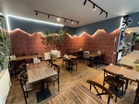 licensed cafe bar burgers - 3