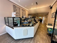 cafe cheadle - 1