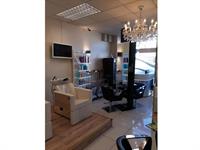 well established hair salon - 1