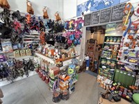pet superstore with cafe - 3