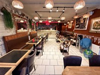 restaurant altrincham - 1