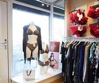 lingerie shop greater manchester - 2