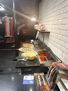 wood-fired pizza restaurant takeaway - 1