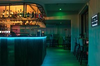 freehold bar restaurant night - 2