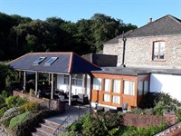 a 14th century hotel - 2