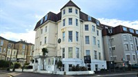 imposing freehold hotel on - 1